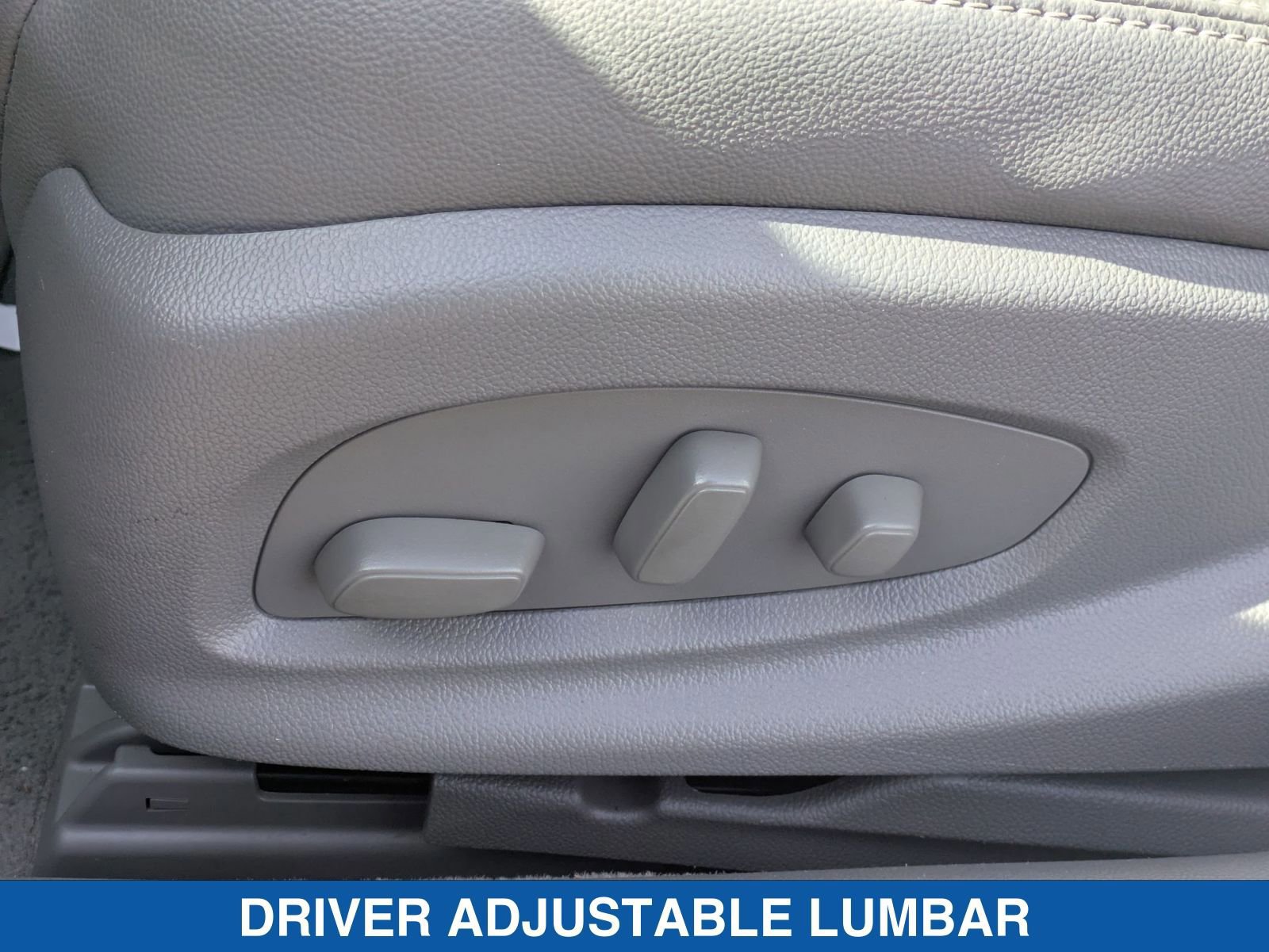 Used 2018 Chevrolet Impala LT image 27