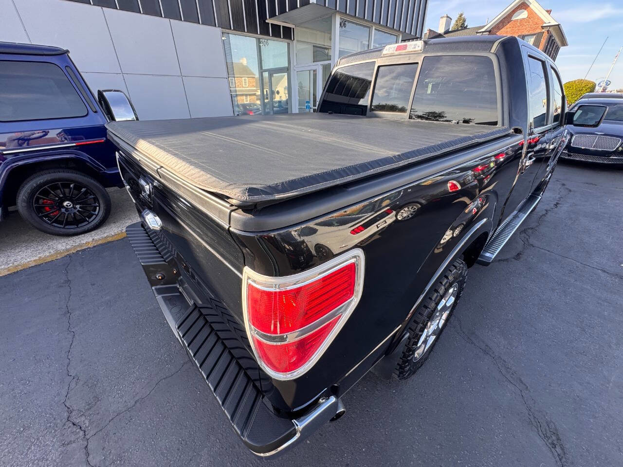 Used 2014 Ford F150 Lariat w/ Equipment Group 502A Luxury image 13