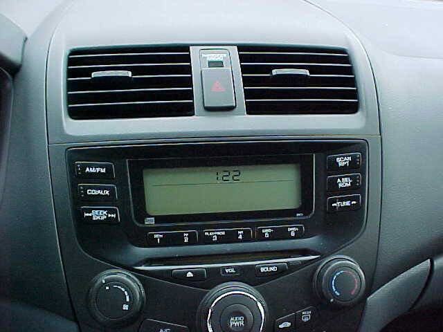 Used 2005 Honda Accord LX image 20