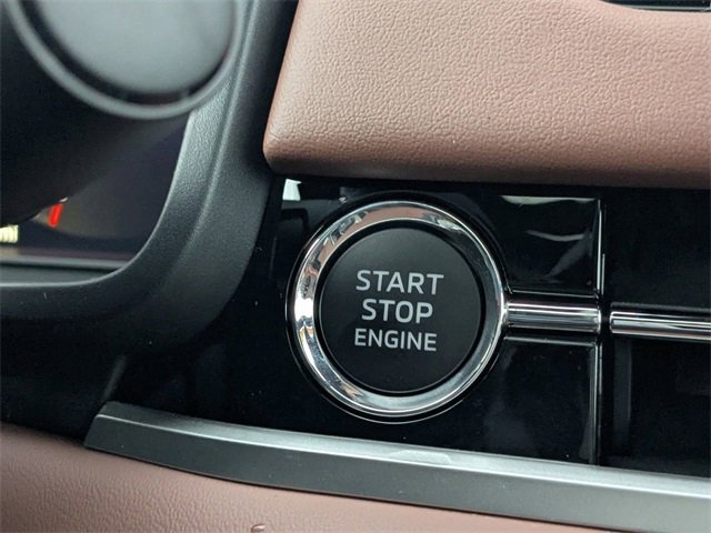 New 2025 Mitsubishi Outlander SEL image 27