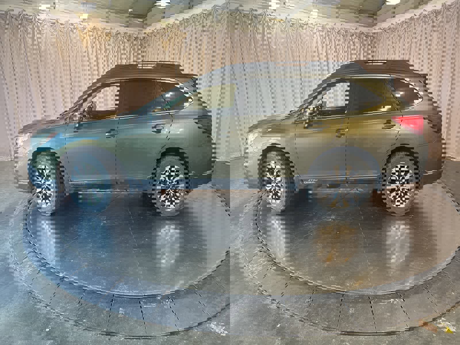 Used 2016 Subaru Outback 2.5i Limited image 8