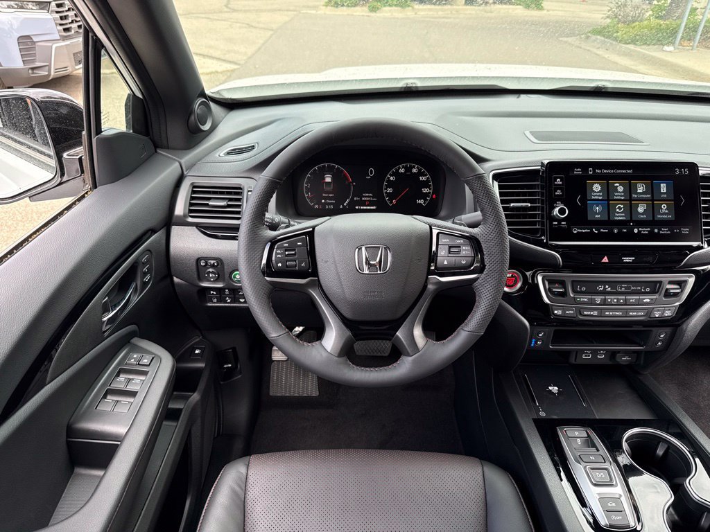 New 2026 Honda Ridgeline Black Edition image 3