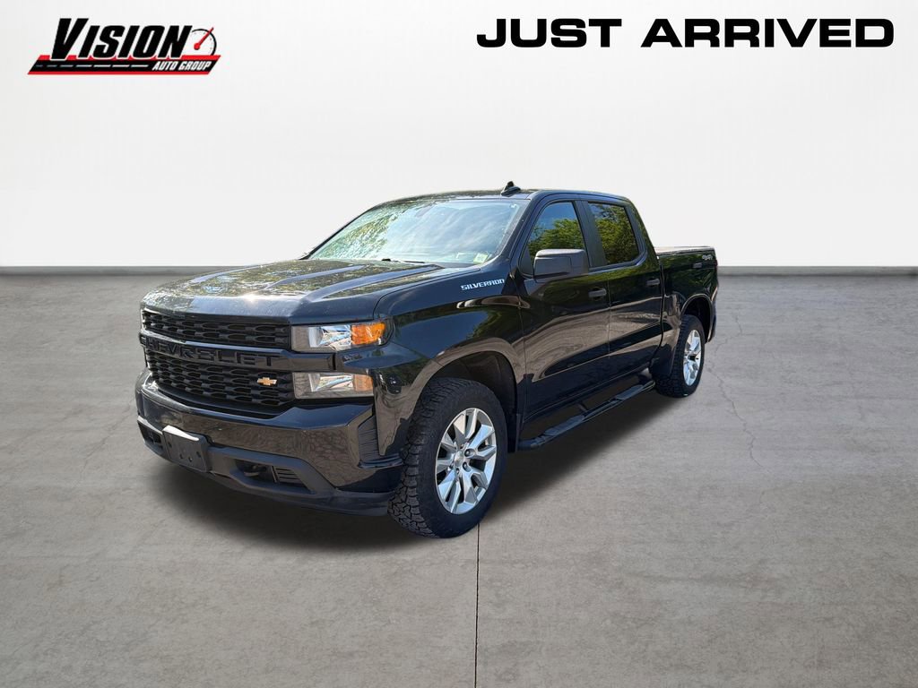 Used 2022 Chevrolet Silverado 1500 Custom AWD/4WD image 1