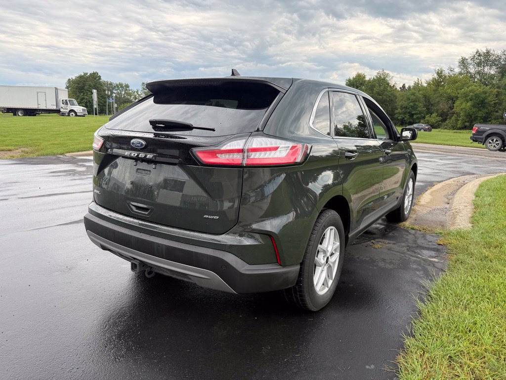 Certified 2024 Ford Edge SEL w/ Convenience Package AWD/4WD image 6