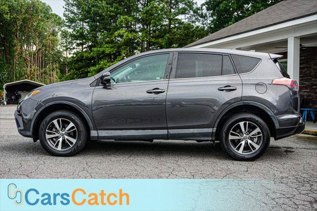 Used 2018 Toyota RAV4 XLE FWD image 8