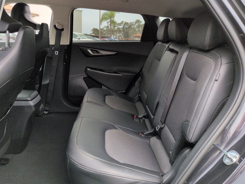 Certified 2025 Kia EV6 Light RWD image 26