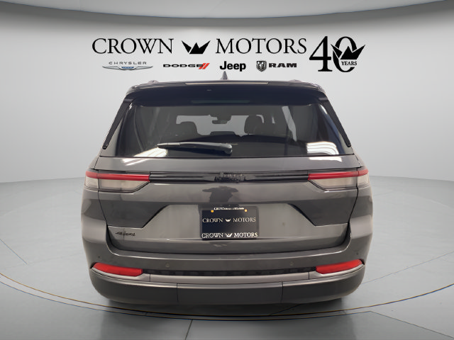 Used 2026 Jeep Grand Cherokee Limited w/ Limited Altitude Package AWD/4WD image 5