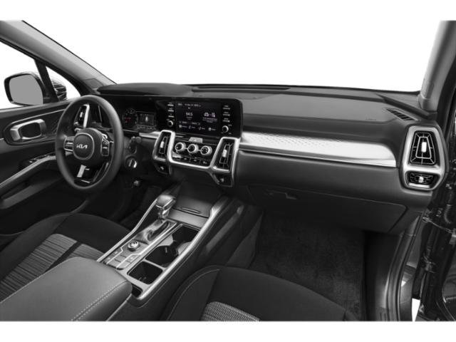 Certified 2023 Kia Sorento LX AWD/4WD image 18