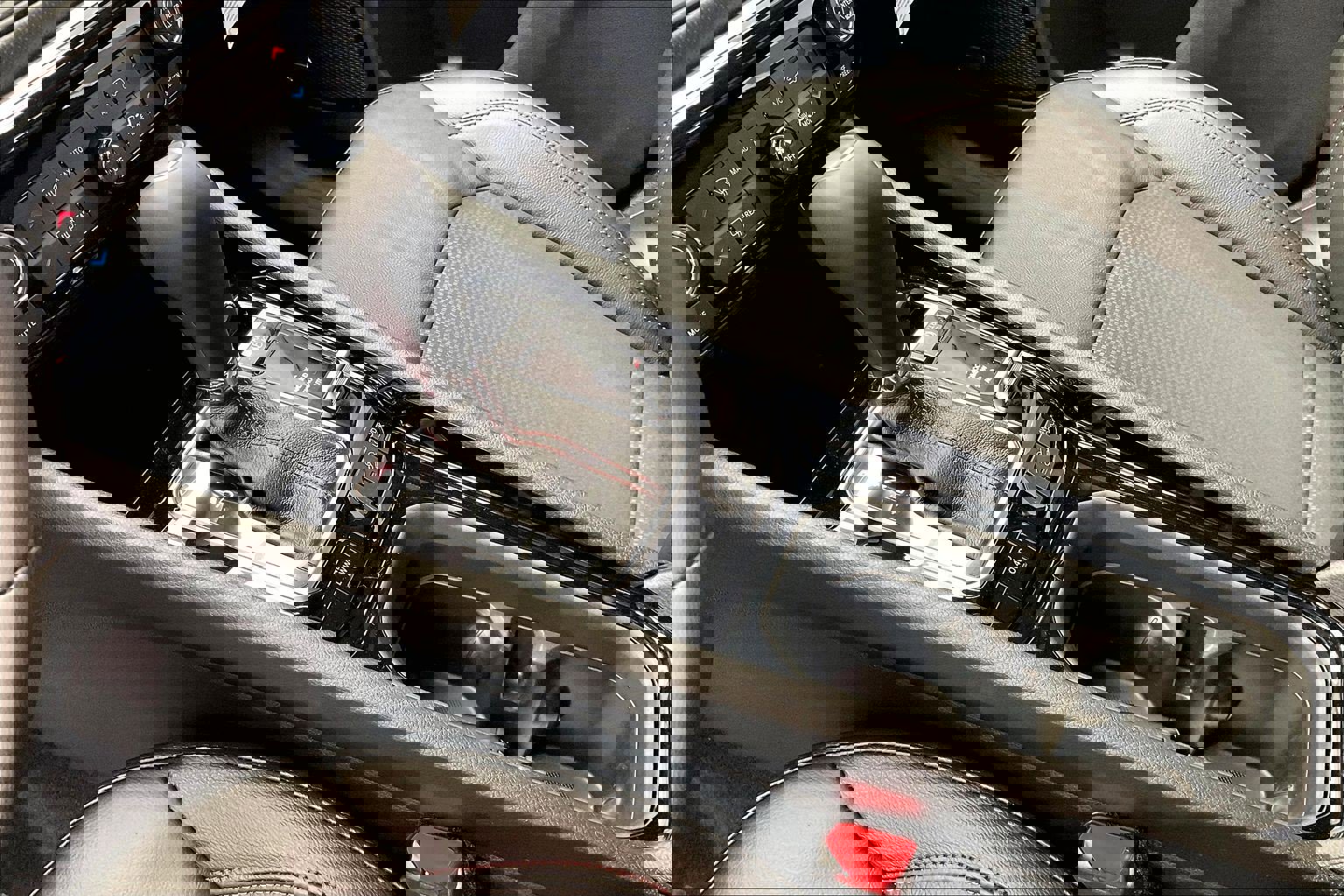 New 2026 Jeep Compass Trailhawk w/ Sun, Sound & Navigation Group image 8