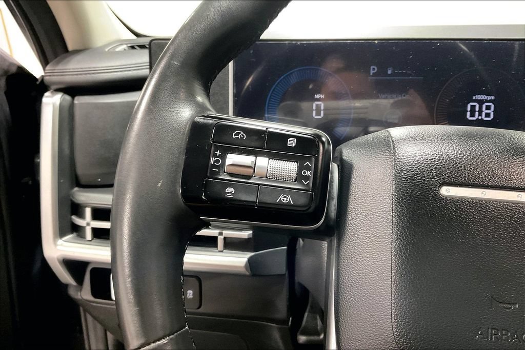 Used 2025 Hyundai Santa Fe SEL FWD image 23