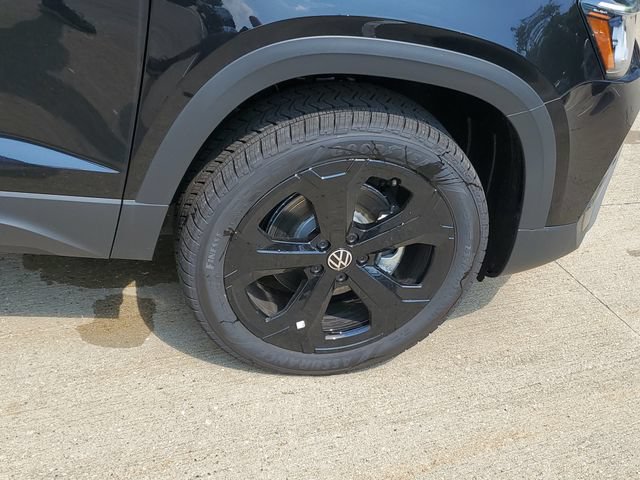 New 2026 Volkswagen Taos SEL AWD/4WD image 6