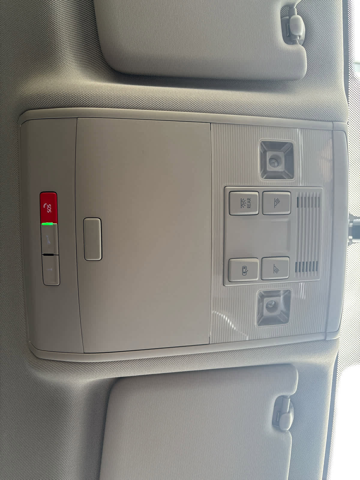 Used 2023 Volkswagen Atlas SE image 46