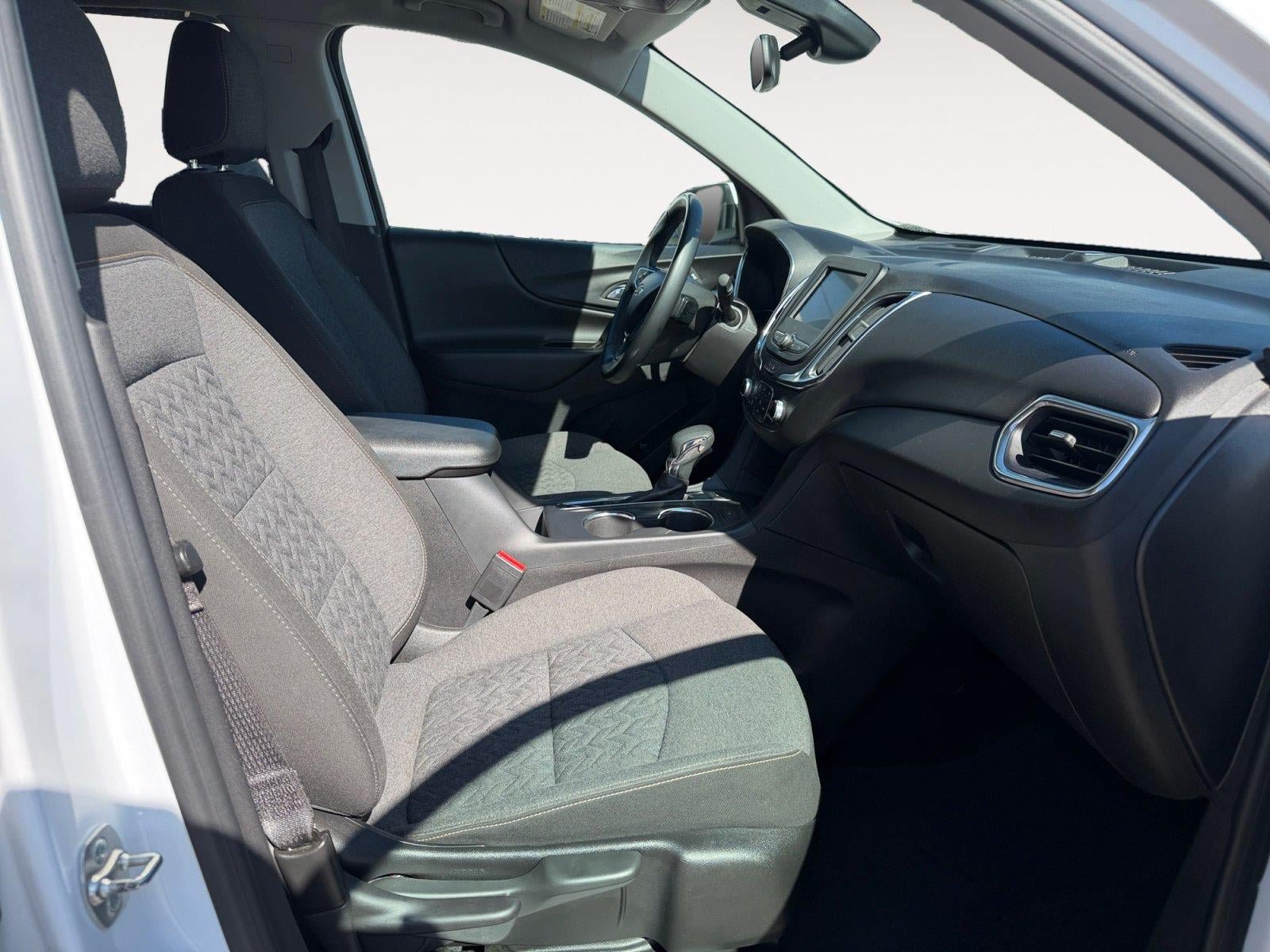 Used 2024 Chevrolet Equinox LT AWD/4WD image 15