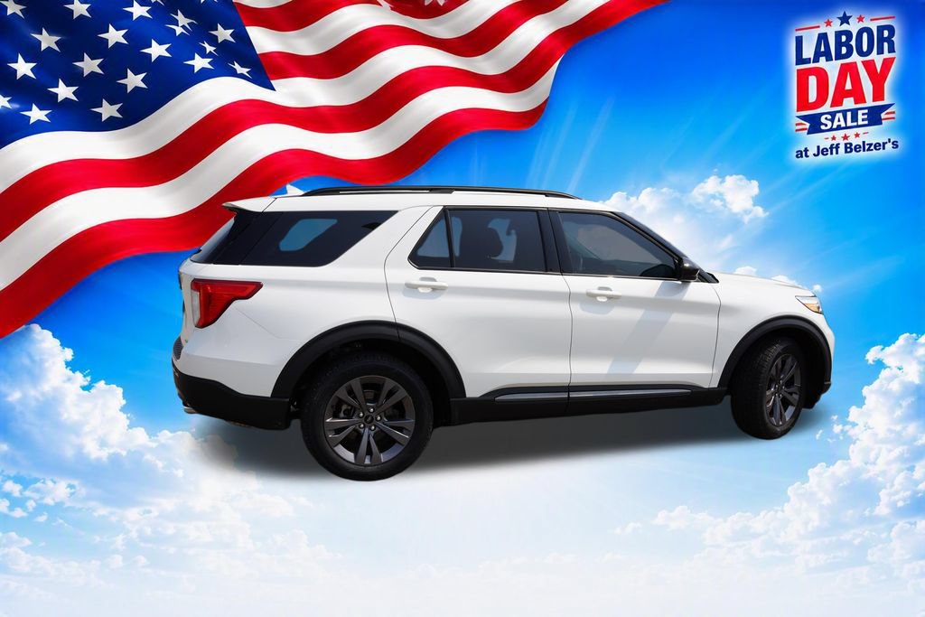 Certified 2024 Ford Explorer XLT w/ Equipment Group 202A AWD/4WD image 4