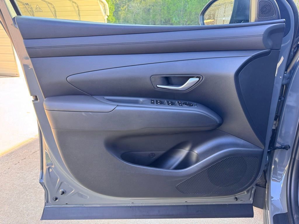 New 2026 Hyundai Tucson SE image 19