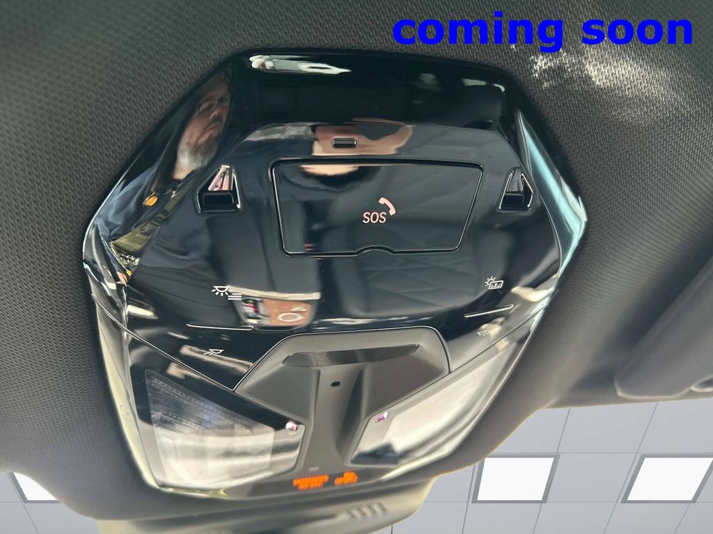 Used 2023 BMW iX xDrive50 w/ Ultimate Package 2 image 33