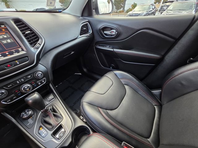 Used 2022 Jeep Cherokee Trailhawk w/ Sun, Sound & Nav Group image 36