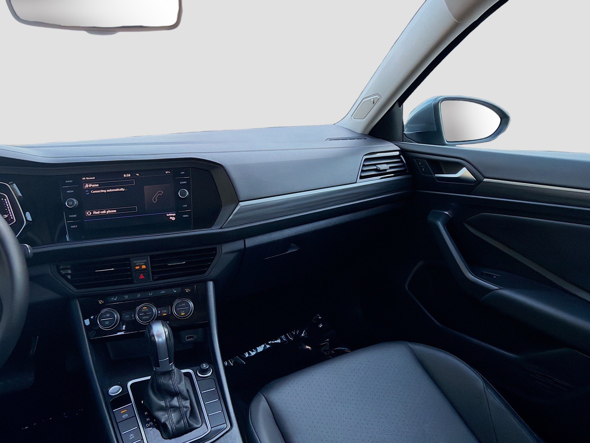 Used 2019 Volkswagen Jetta SEL w/ Cold Weather Package FWD image 20