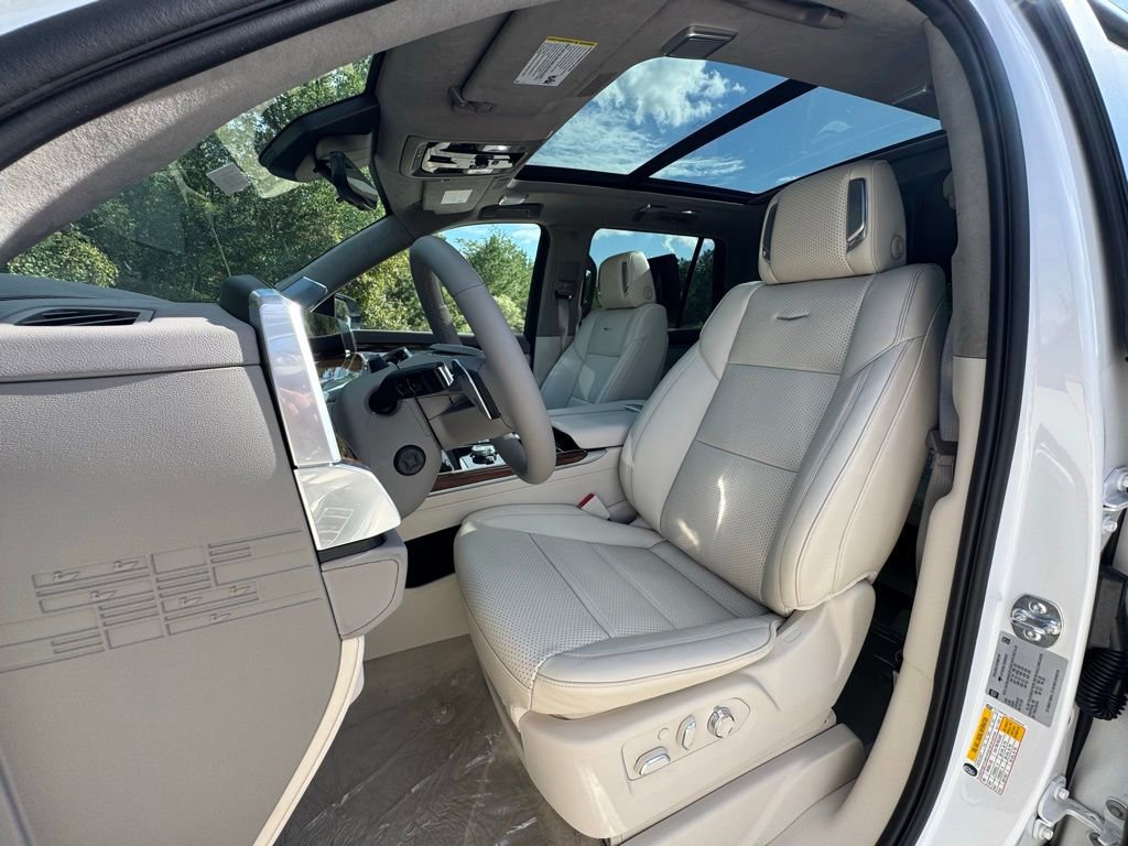 New 2025 Cadillac Escalade Sport Platinum image 5