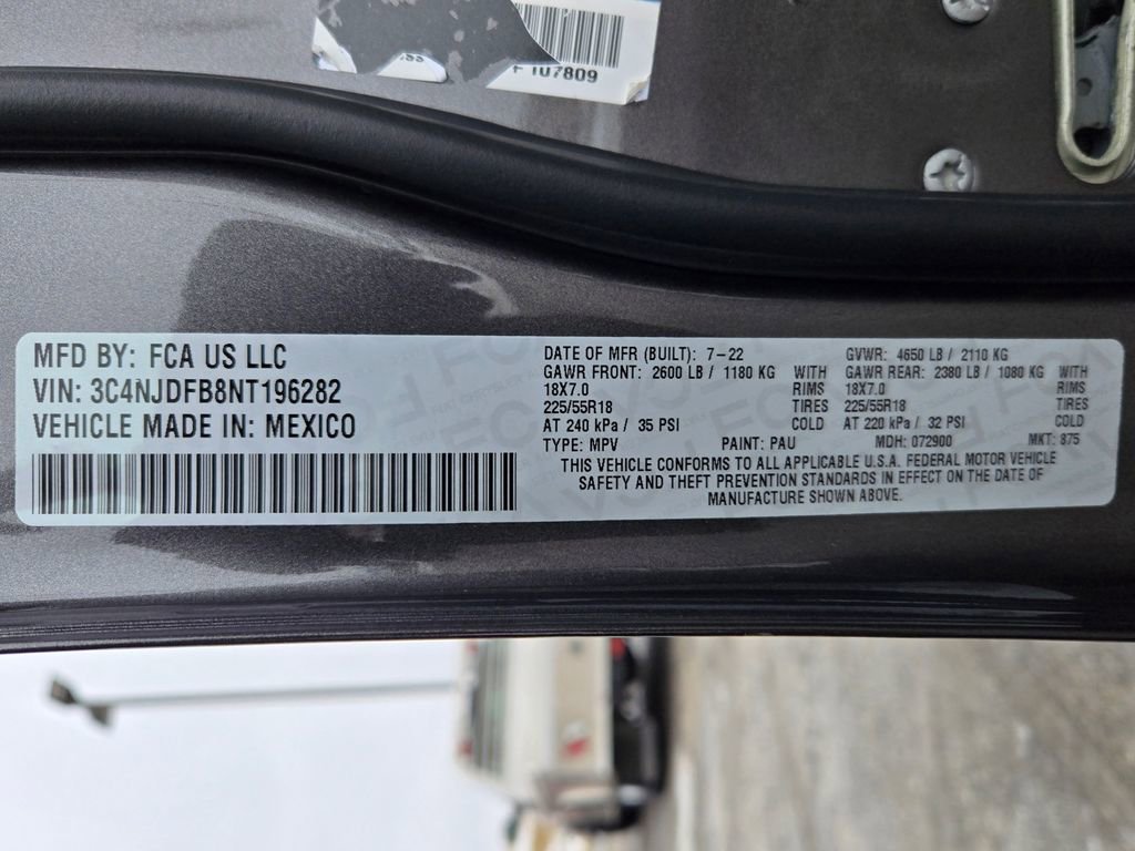 Used 2022 Jeep Compass Latitude image 30