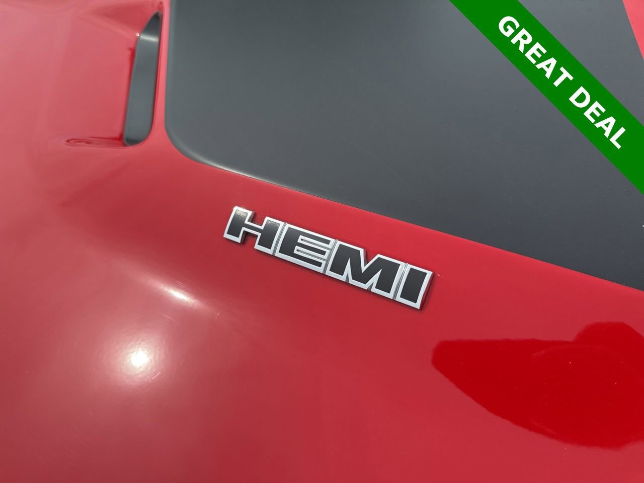 Used 2009 Dodge Challenger R/T RWD image 10