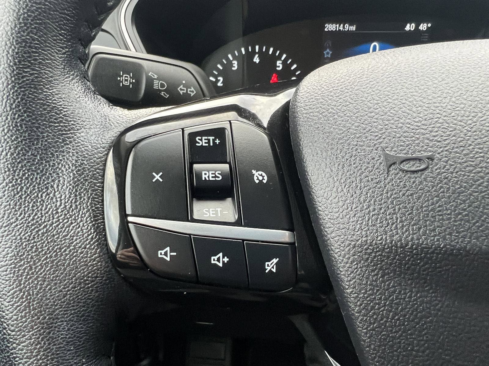 Used 2021 Ford Escape SE w/ Convenience Package image 15