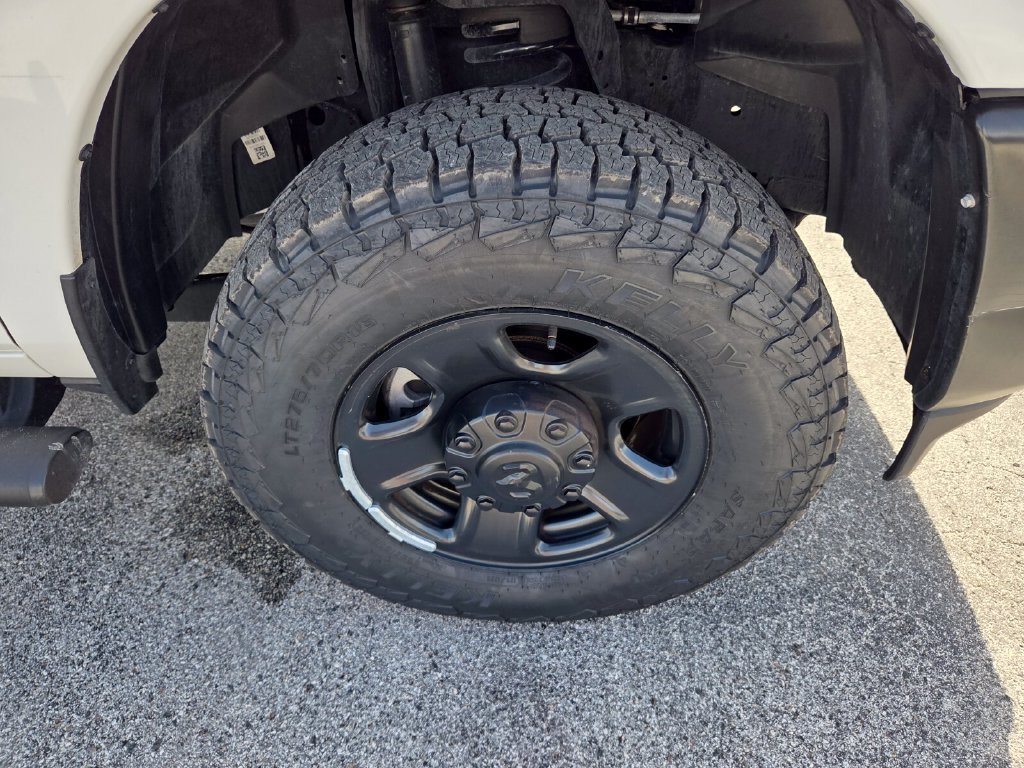 Used 2025 RAM 2500 Tradesman AWD/4WD image 19
