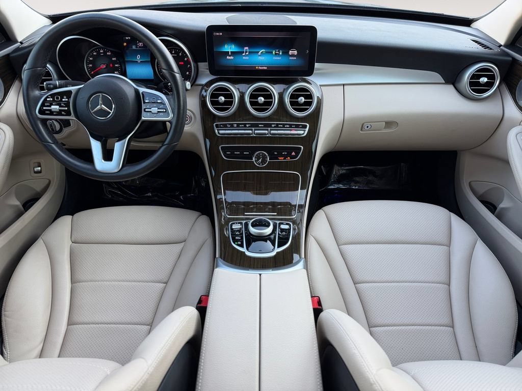 Used 2020 Mercedes-Benz C 300 Sedan w/ Premium Package image 16