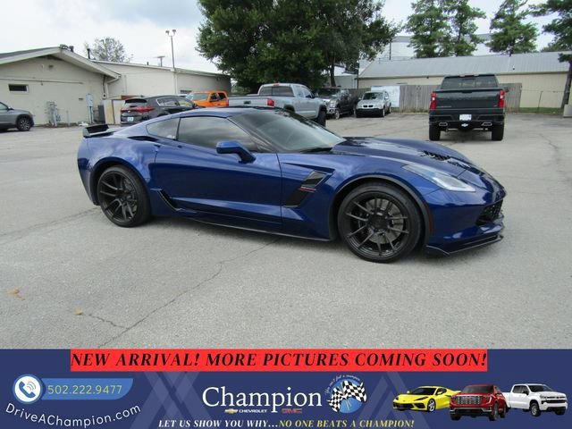 Used 2018 Chevrolet Corvette Grand Sport RWD image 3
