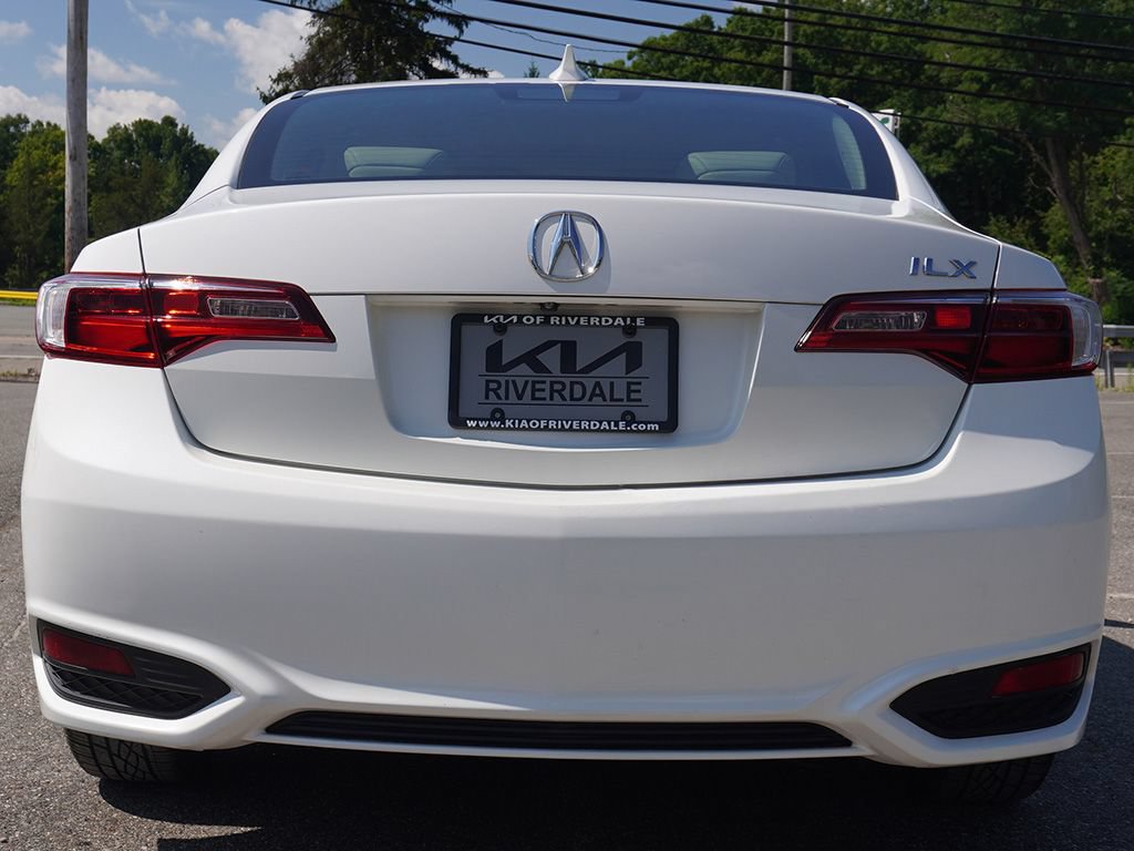 Used 2016 Acura ILX FWD image 10