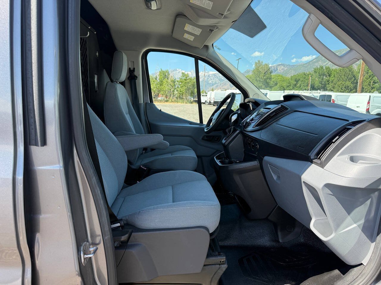 Used 2015 Ford Transit 150 130 Low Roof RWD image 18