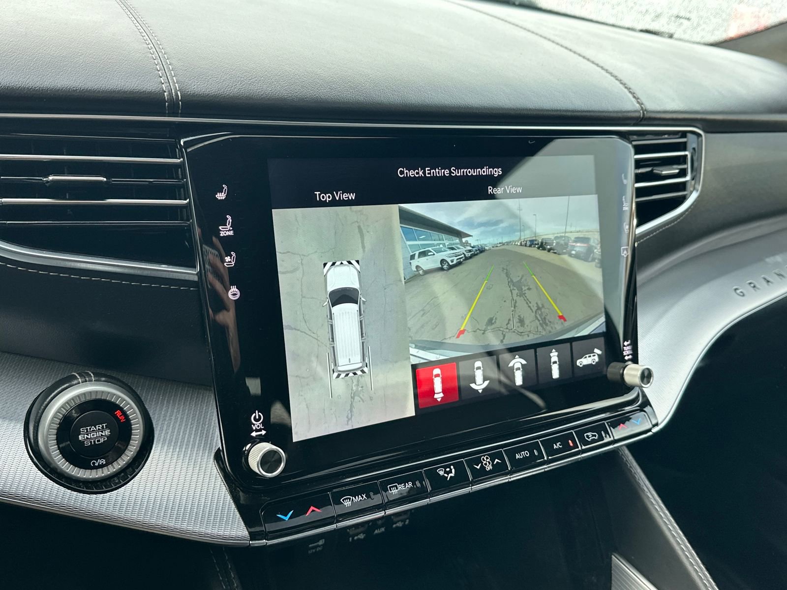 Used 2022 Jeep Grand Wagoneer Series I image 14