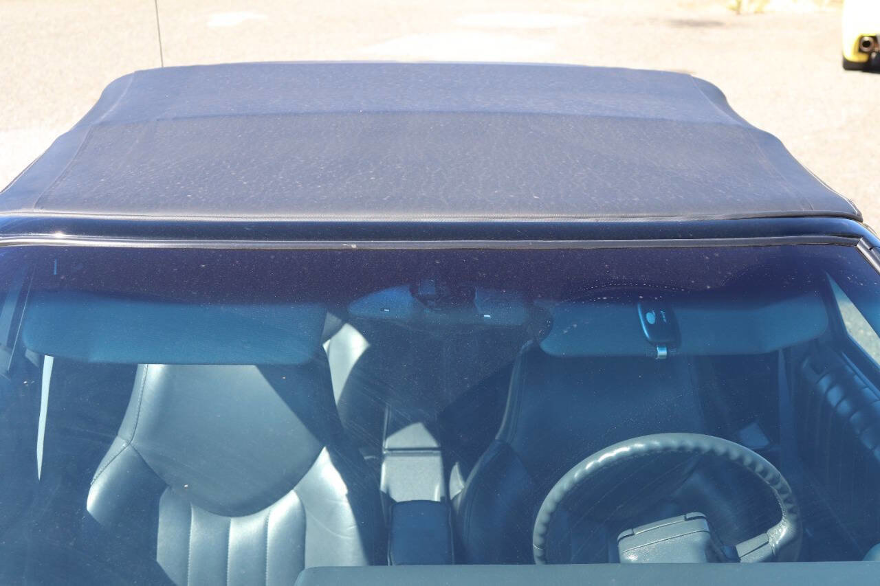 Used 1993 Oldsmobile Cutlass Supreme Convertible image 27