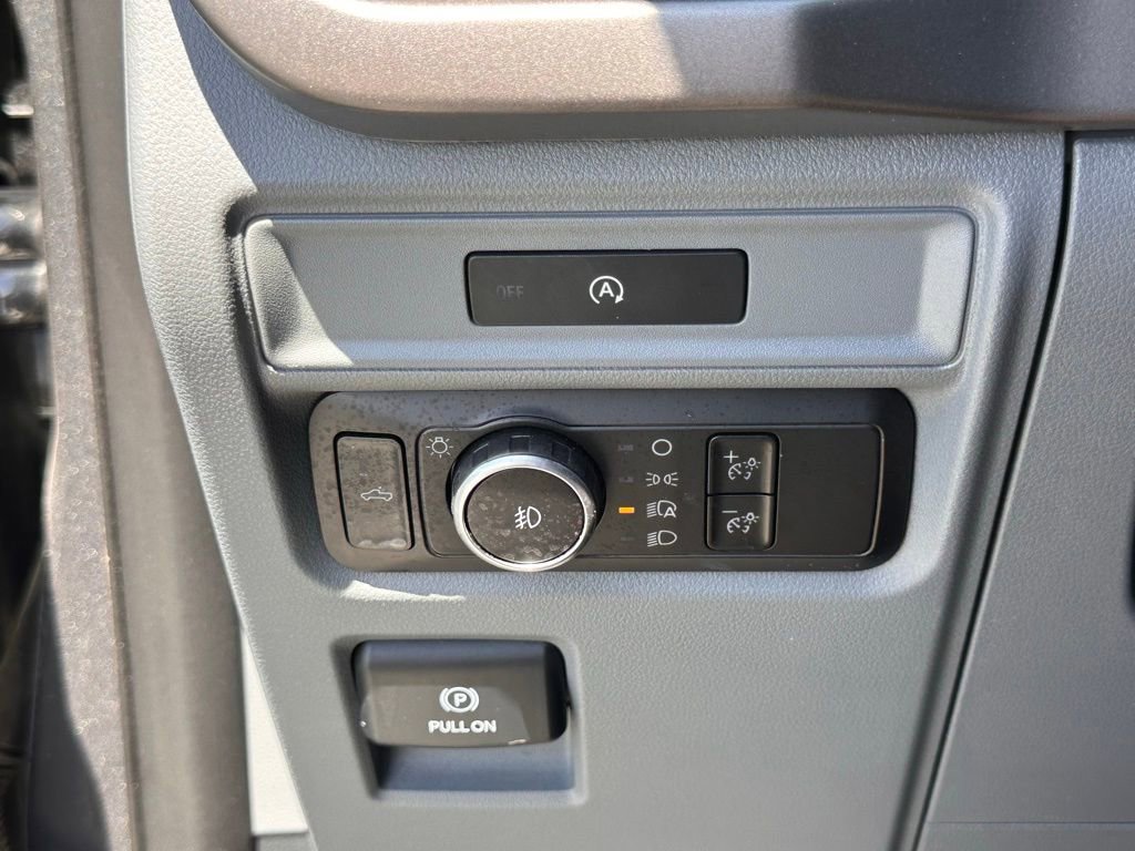 Used 2025 Ford F150 XLT w/ Equipment Group 301A Standard image 31