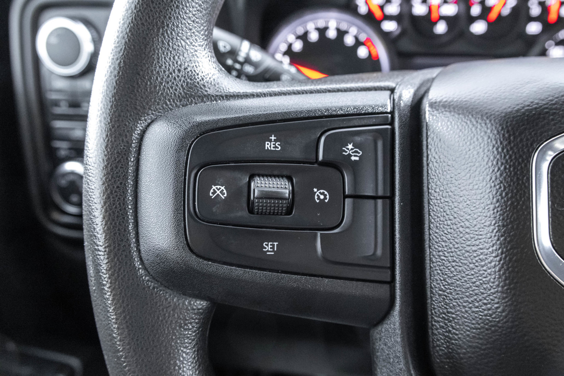 Used 2023 GMC Sierra 1500 Pro w/ Convenience Package AWD/4WD image 23