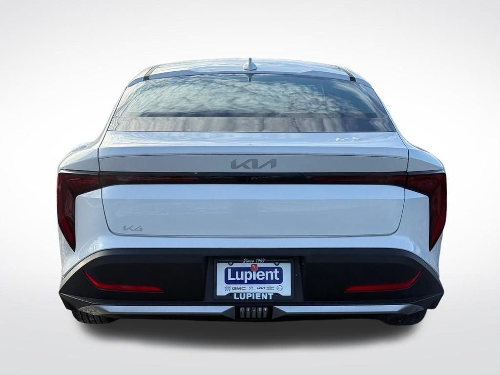 New 2026 Kia K4 LX image 4