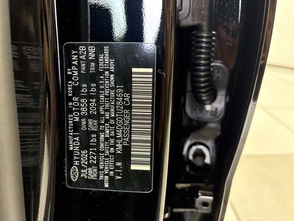 New 2026 Hyundai Elantra SEL Sport FWD image 10
