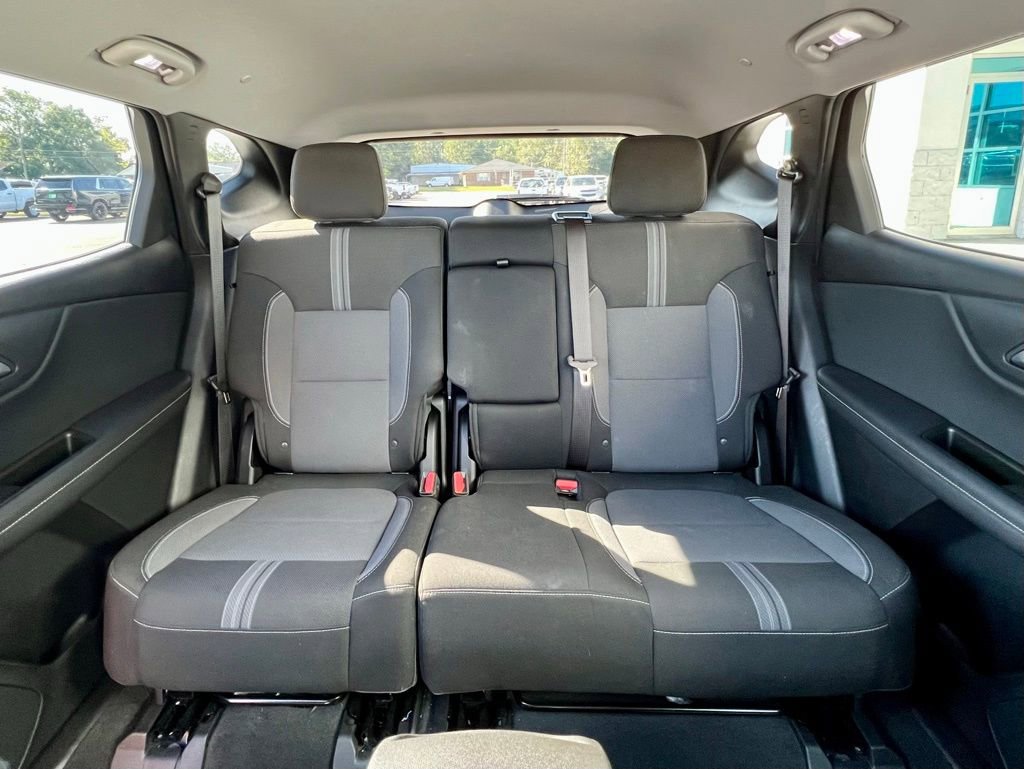 Used 2025 Chevrolet Blazer LT image 36