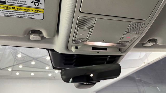 Used 2021 Land Rover Discovery Sport S image 20