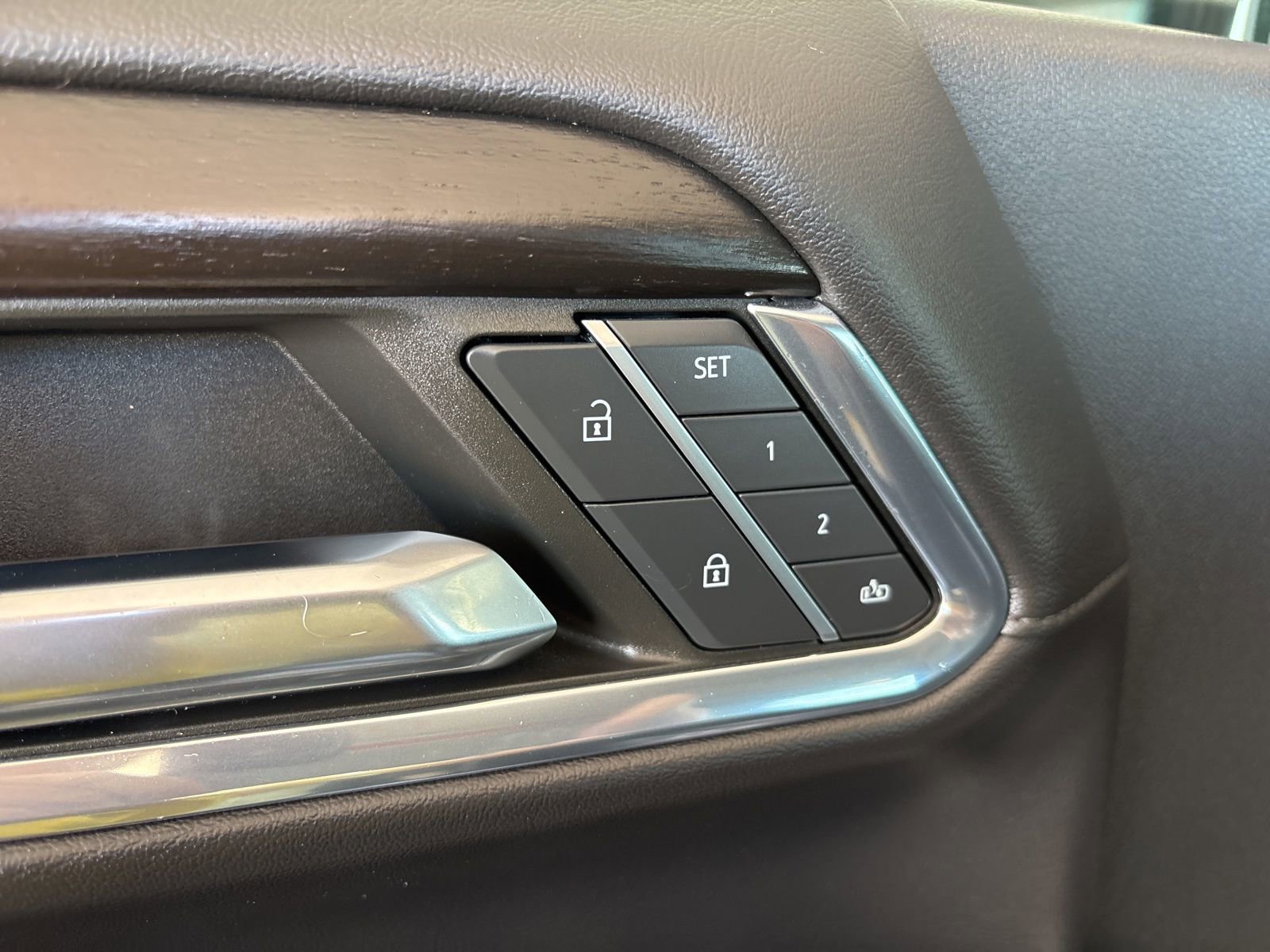 Certified 2024 GMC Sierra 2500 Denali w/ Denali Reserve Package image 14