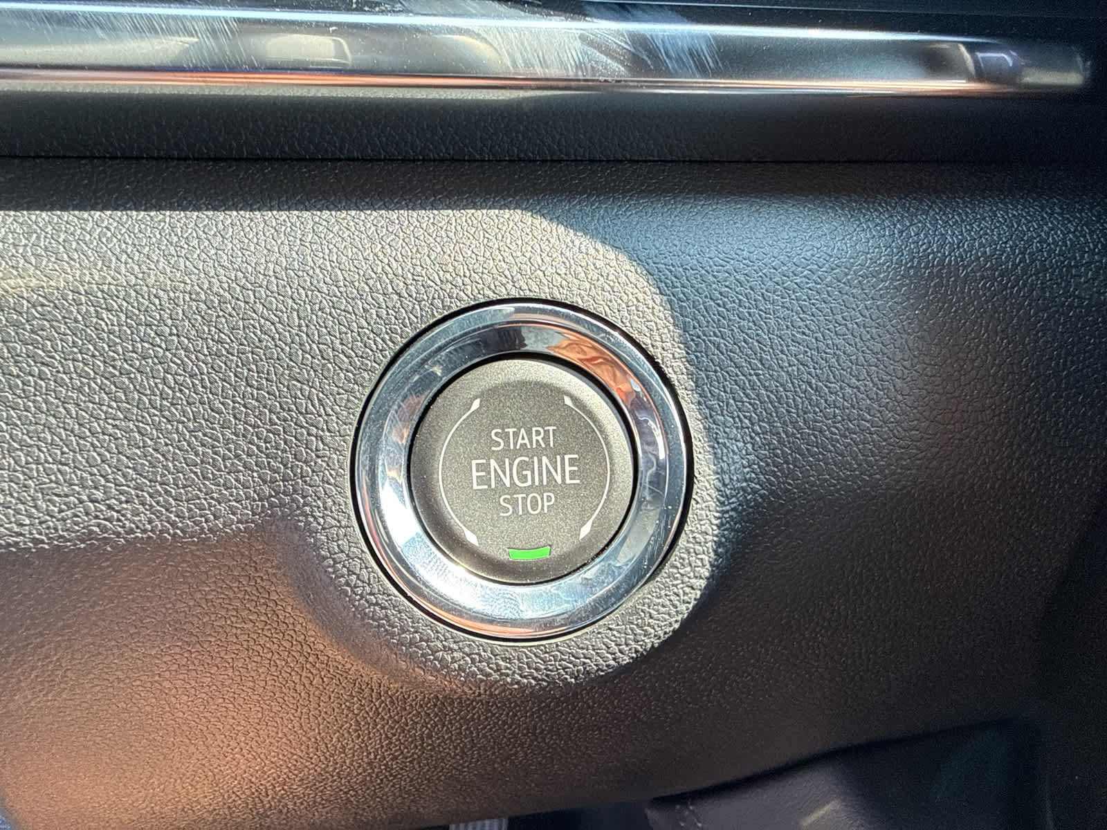New 2027 GMC Terrain Elevation w/ Elevation Premium Package AWD/4WD image 20