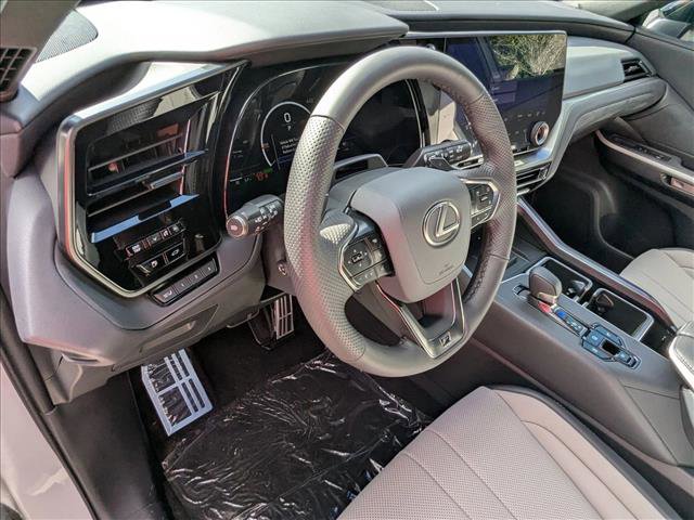 New 2026 Lexus TX 500h AWD image 3