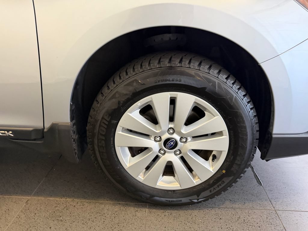 Used 2019 Subaru Outback 2.5i AWD/4WD image 13