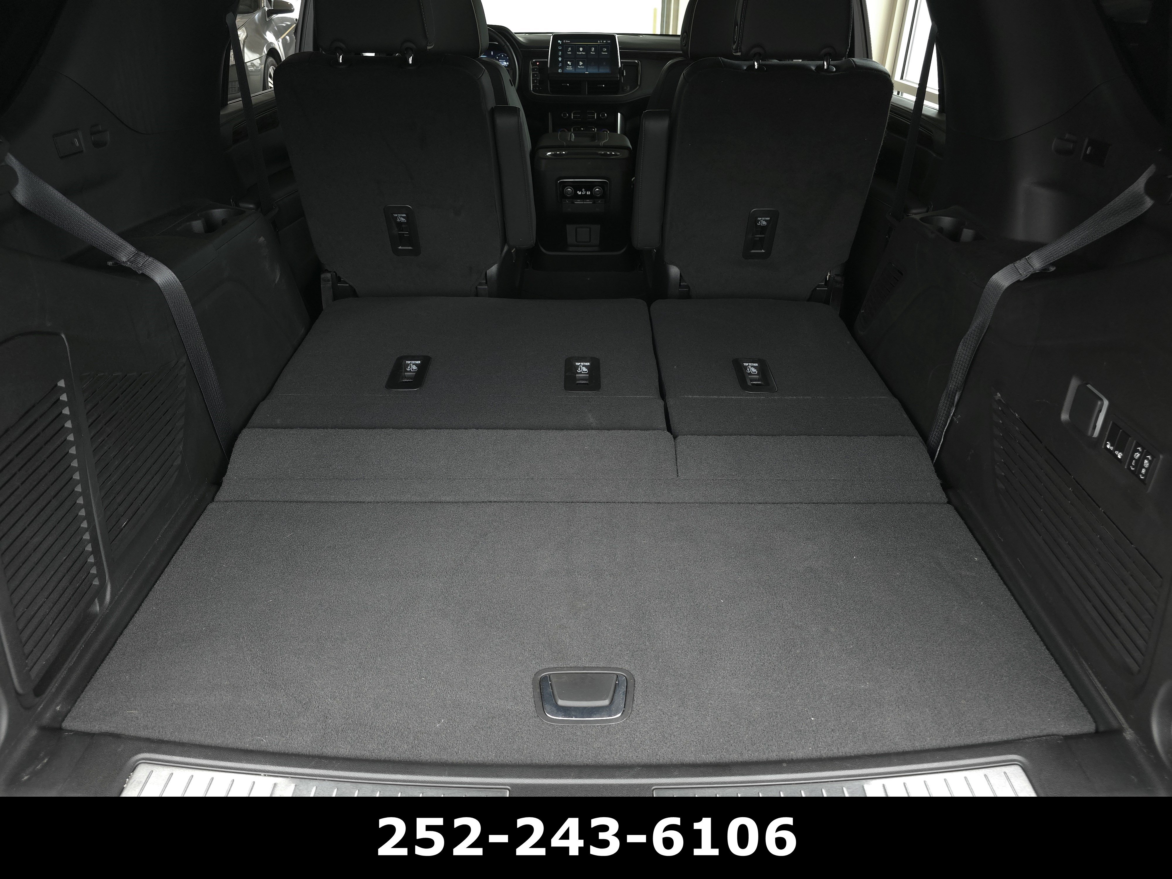 Used 2023 Chevrolet Tahoe Premier AWD/4WD image 38