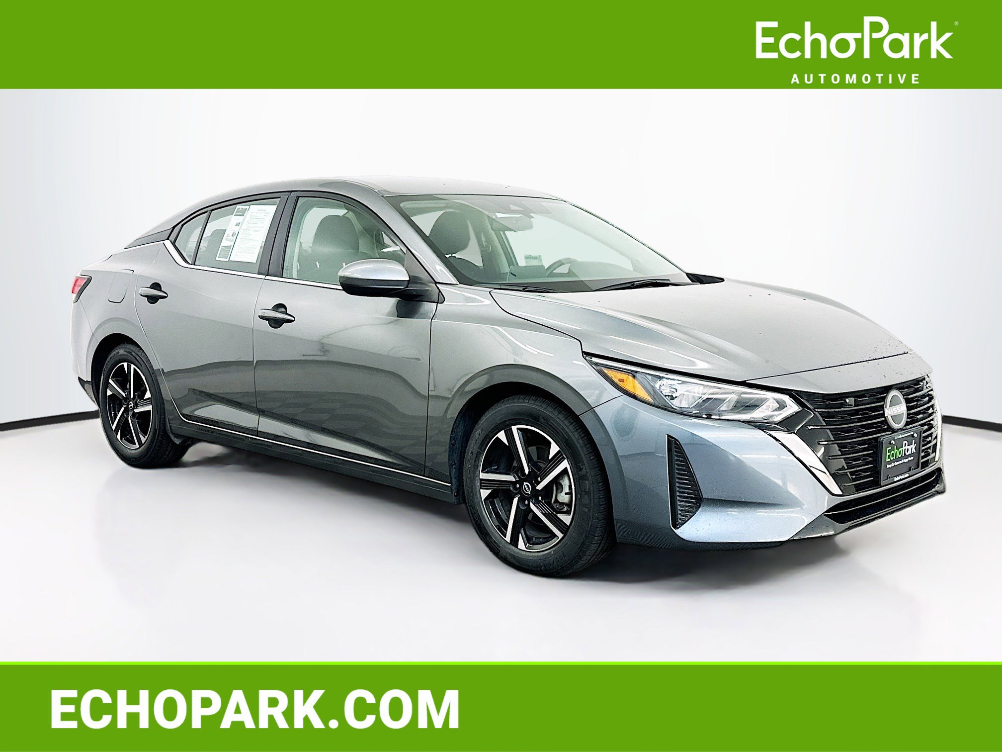 Used 2024 Nissan Sentra SV FWD image 1