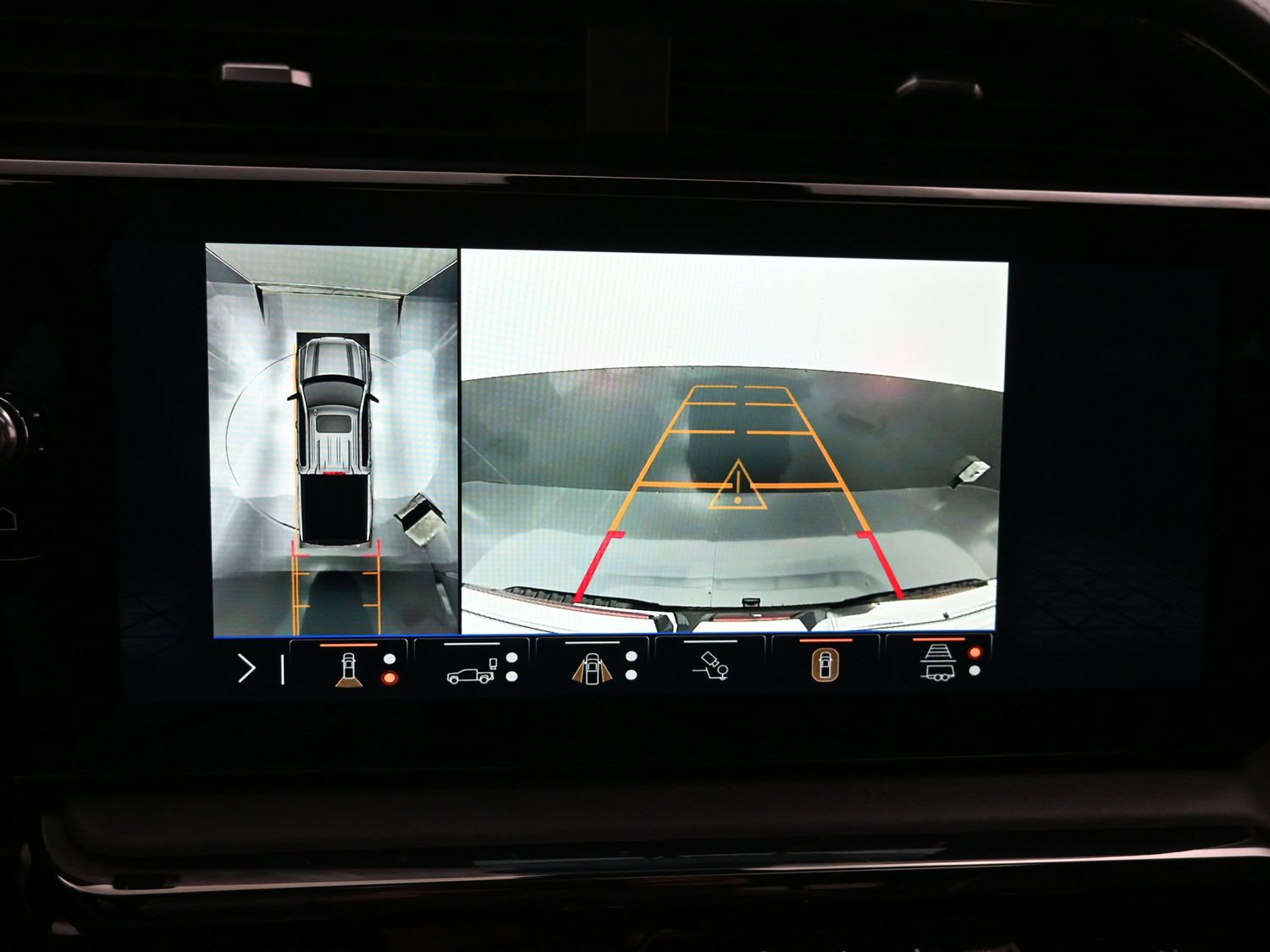 Used 2024 GMC Sierra 1500 AT4X AWD/4WD image 31
