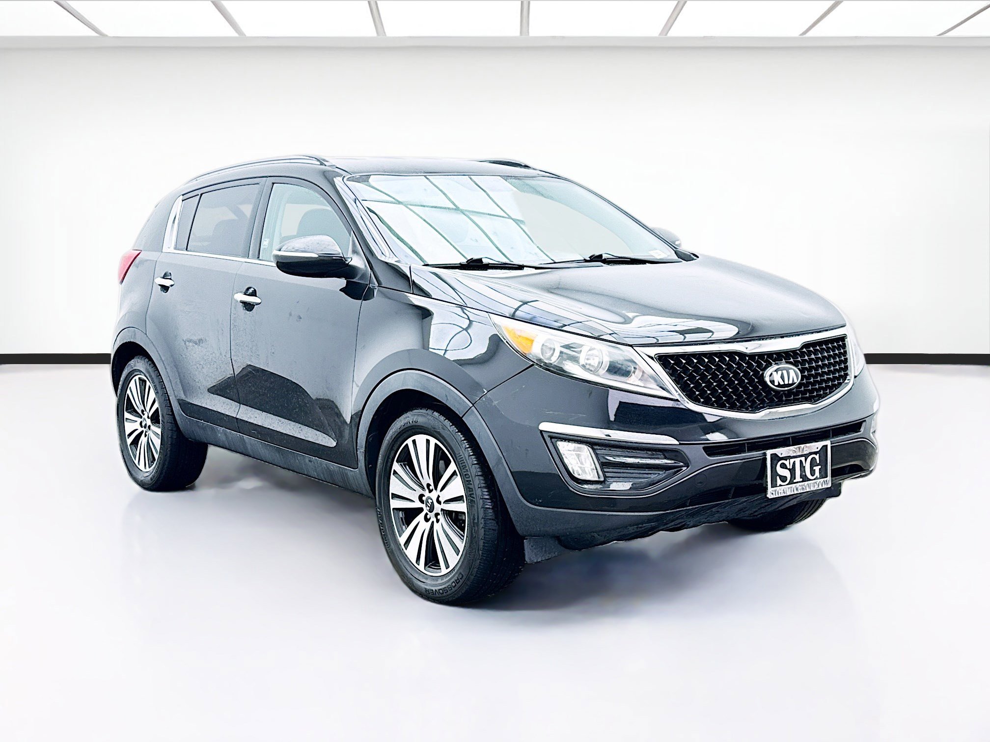 Used 2015 Kia Sportage EX image 3