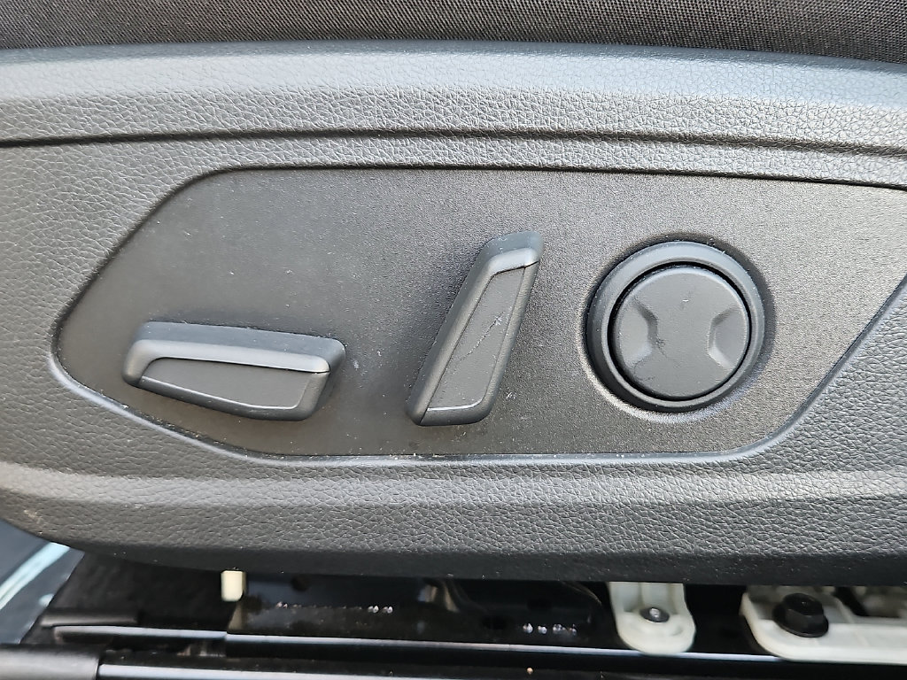 Certified 2025 Kia K5 GT-Line w/ GT-Line Premium Package FWD image 23