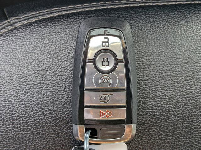 Used 2023 Ford Explorer Limited image 31