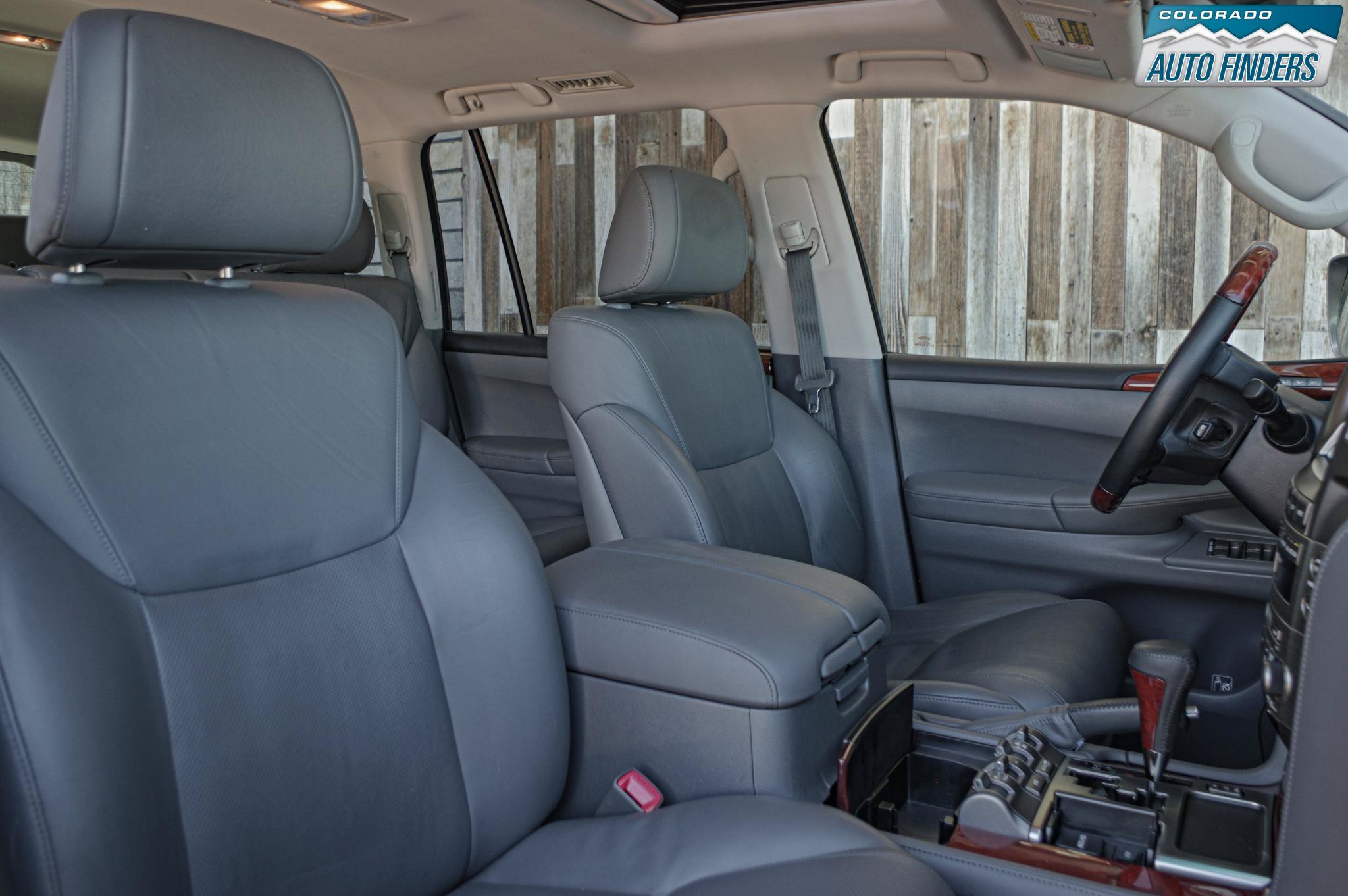 Used 2008 Lexus LX 570 4WD w/ Technology Pkg image 22